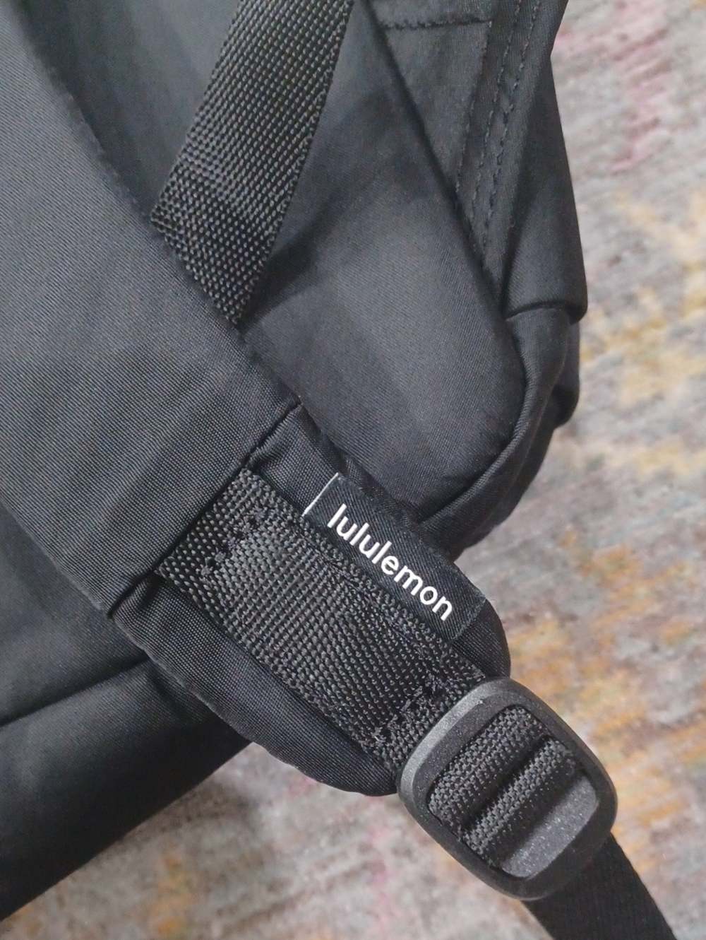 Lululemon Everywhere Shell Backpack - Picture 4 of 13
